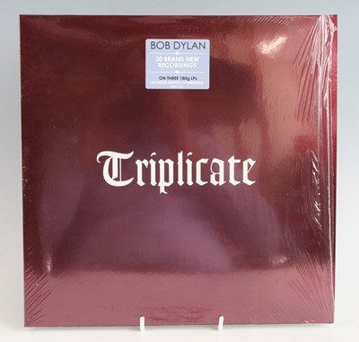 Lot 1021 - Bob Dylan - a collection of eight LP's to...