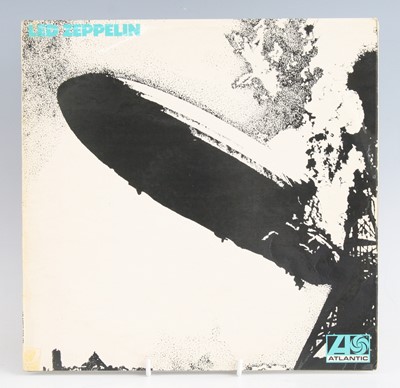 Lot 1032 - Led Zeppelin - Led Zeppelin I, UK 1st pressing...
