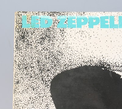 Lot 1032 - Led Zeppelin - Led Zeppelin I, UK 1st pressing...
