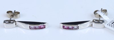Lot 397 - A pair of new 18ct white gold and pink...