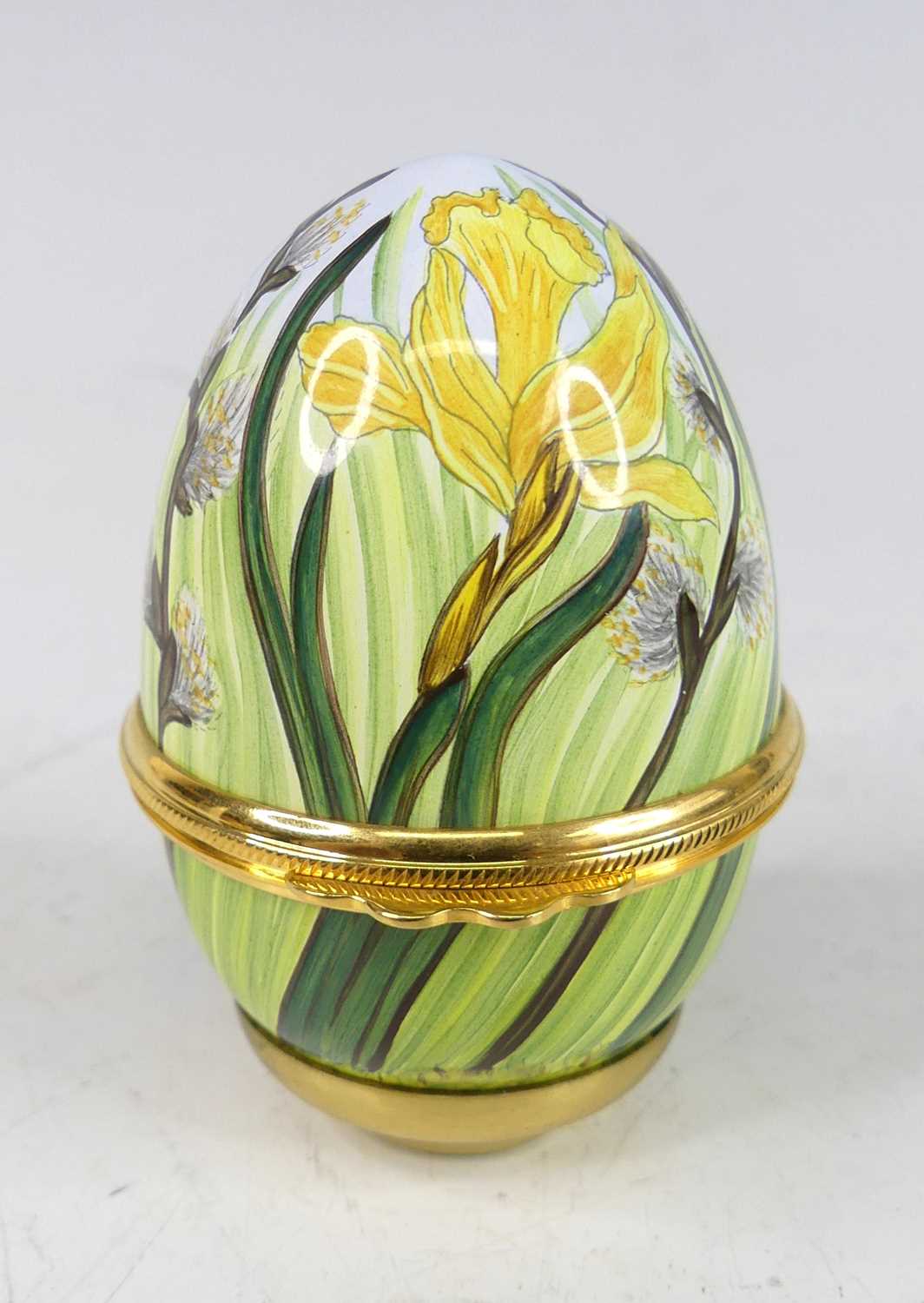 Lot 31 - A contemporary Moorcroft enamel egg shaped...