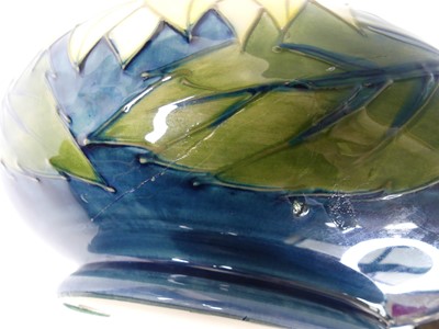 Lot 35 - A contemporary Moorcroft 'Sunflowers' pattern...