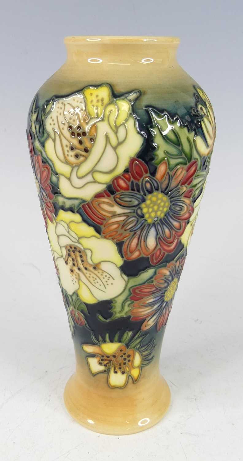 Lot 39 - A contemporary Moorcroft 'Victoriana' pattern...