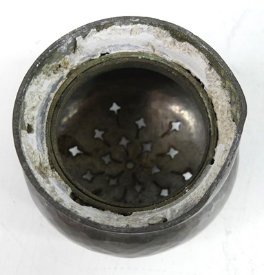 Lot 27 - An early 20th century Moorcroft Pomegranate...