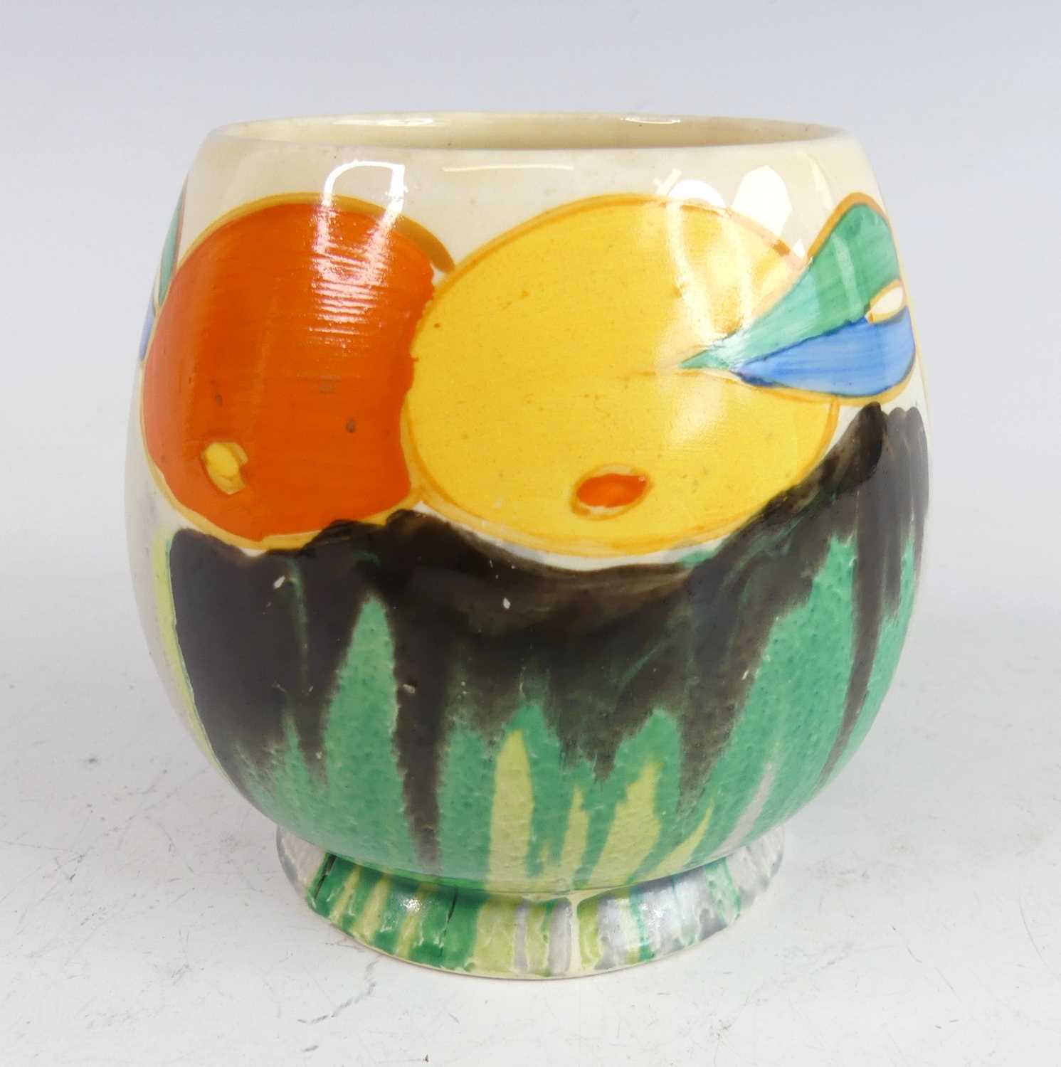 Lot 17 - A 1930s Clarice Cliff 'Delicia Citrus' pattern...