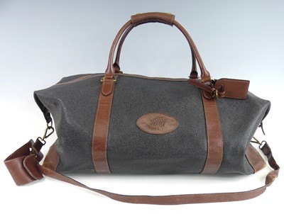 Lot 144 - A large Mulberry scotchgrain and cognac...