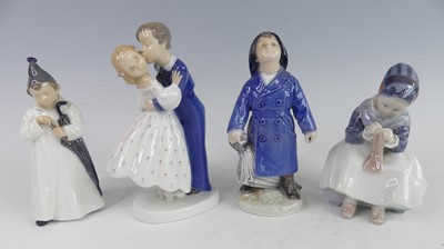 Lot 60 - A collection of eleven various Royal...