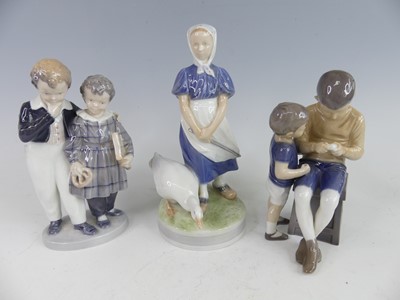 Lot 60 - A collection of eleven various Royal...