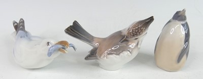 Lot 61 - A collection of eleven various Royal...