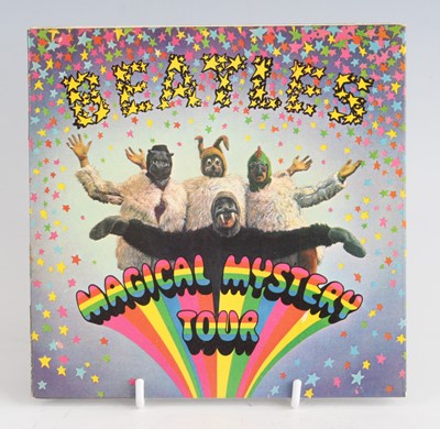 Lot 1165 - The Beatles - Magical Mystery Tour EP, 1967...
