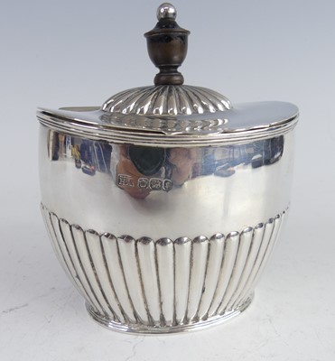 Lot 2159 - A late Victorian silver tea caddy, of...
