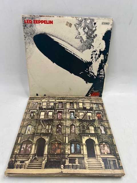 Lot 1065 - A collection of Led Zeppelin 12' Vinyl, Led...