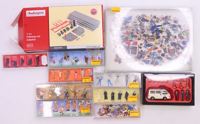 Lot 708 - Faller and Preiser collection of HO gauge...