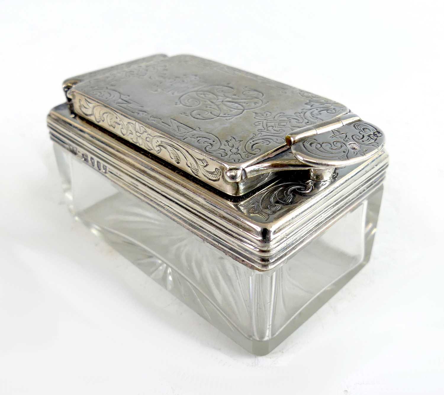 Lot 2096 - An early Victorian silver and glass travelling...