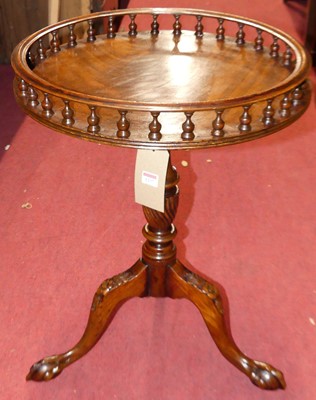 Lot 1237 - A contemporary mahogany fixed top circular...
