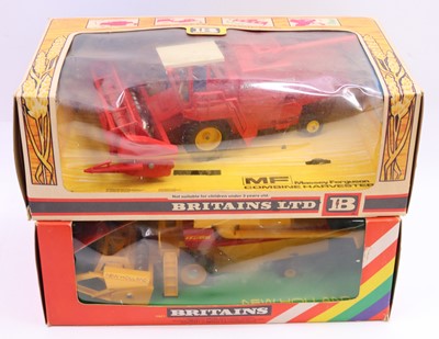 Lot 1635 - Britains 1/32nd scale group of 2 farming...