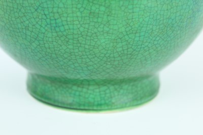 Lot 78 - A Chinese apple-green crackle-glazed vase,...