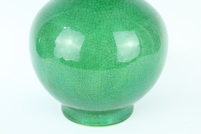 Lot 78 - A Chinese apple-green crackle-glazed vase,...