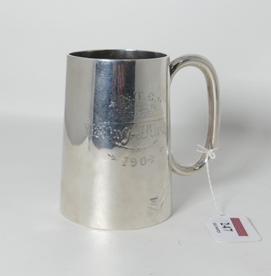 Lot 247 - An Edwardian silver tankard, of tapered...