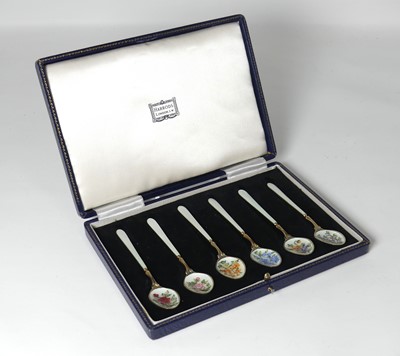 Lot 254 - A set of six Elizabeth II silver coffee spoons,...