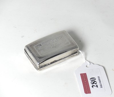 Lot 280 - A George III silver snuffbox, of curved...