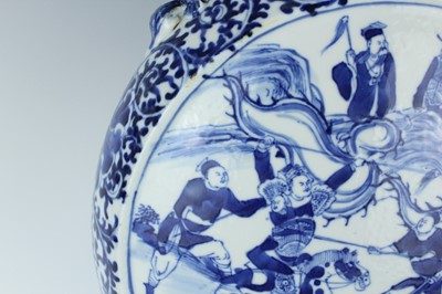 Lot 5 - A large Chinese blue and white...