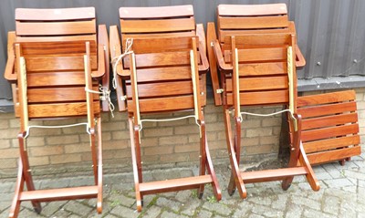 Lot 1398 - An Arrebamenti of Italy hardwood patio suite,...