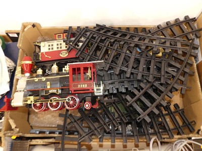 Lot 632 - A PlayGO Western Express battery operated...