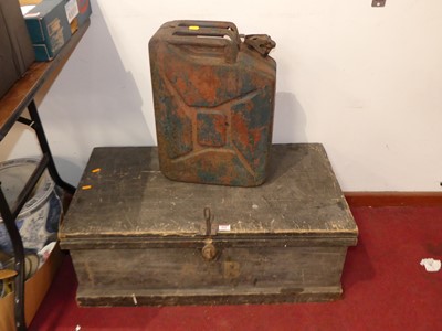 Lot 622 - A carpenter's chest and contents to include...