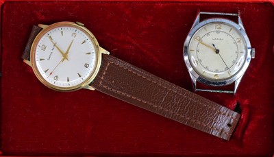 Lot 383 - A gent's Smiths Astral gold plated and steel...