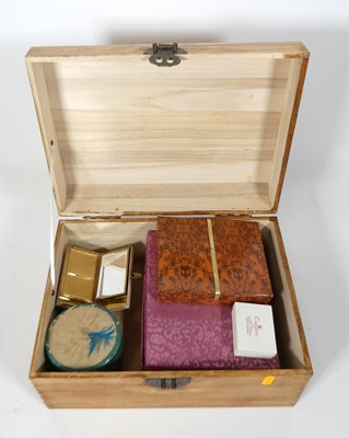 Lot 441 - A collection of costume jewellery, to include...