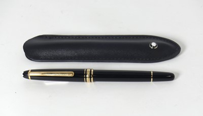 Lot 453 - A Montblanc Meisterstuck ballpoint pen, having...