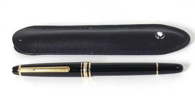 Lot 454 - A Montblanc Meisterstuck ballpoint pen, having...