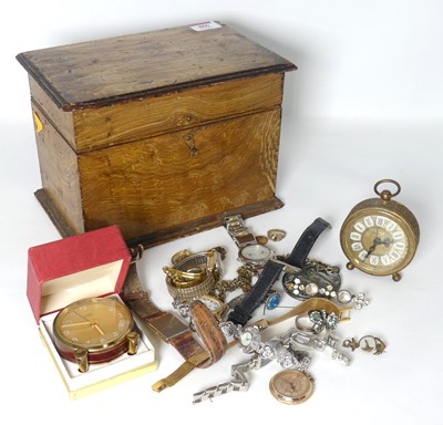 Lot 486 - A collection of wristwatches and costume...