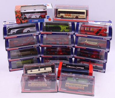 Lot 859 - 18 various boxed Corgi Original Omnibus 1/76th...