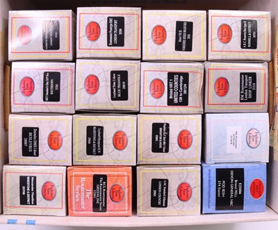 Lot 838 - 16 boxed EFE 1/76th scale public transport...