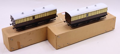 Lot 205 - Pair of 0 gauge finescale 7mm 6 wheel PVB...