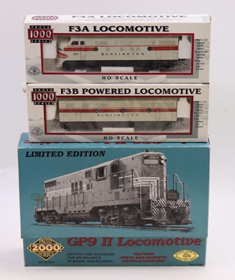Lot 678 - Three HO gauge Proto Series locos to include a...