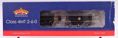 Lot 521 - A Bachmann 00 gauge 32-954 BR Standard Class...
