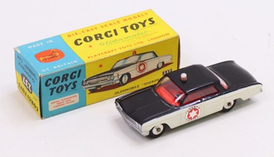 Lot 1338 - Corgi Toys No. 237 Oldsmobile Sheriff Car in...