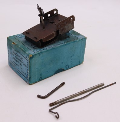 Lot 1812 - Meccano M230 Aero clockwork motor no.1, in...