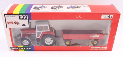 Lot 1605 - Britain's 1/32 scale No.9608 Set Comprising...