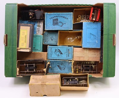 Lot 2099 - One tray containing various Meccano...