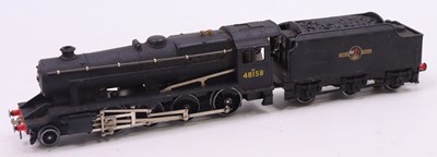 Lot 297 - LT25 Hornby-Dublo 3-rail 2-8-0, 8F Freight...