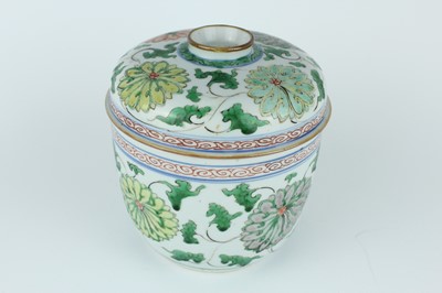 Lot 182 - A near pair of Chinese famille verte jars and...