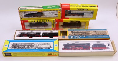 Lot 653 - Six HO gauge locos to include a Fleischmann...