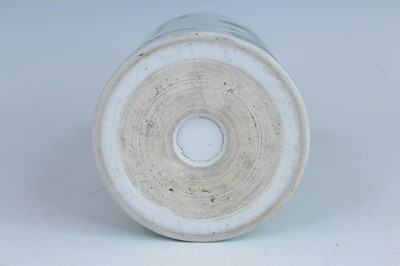 Lot 183 - A Chinese famille verte brush pot, Qing...