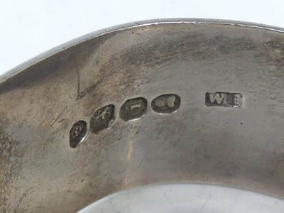 Lot 2082 - A pair of George IV silver asparagus tongs, in...