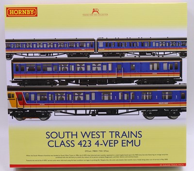 Lot 401 - A Hornby 00 gauge South West Trains plus 423 4-...