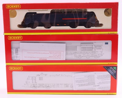 Lot 490 - Three Hornby 00 gauge locos to include a Class...